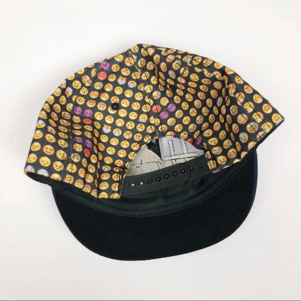 Emoji SnapBack Hashtag Hat - Picture 4 of 6